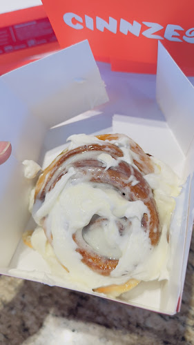 Opinii despre Cinnzeo Bakery Cafe în Calgary - Hospitality and gastronomy