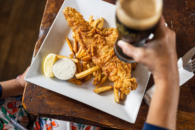 Island Stone Pub - Kensington Station - Kensington