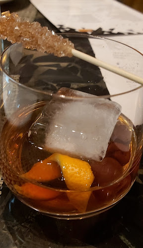 Opinii despre XIX Nineteen în Edmonton - Hospitality and gastronomy