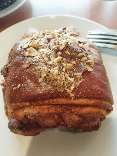 1224 Dundas St W #114, Mississauga, ON L5C 4G7