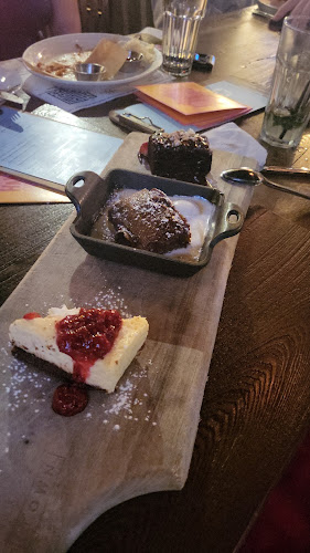 561 Hespeler Rd #1a, Cambridge, ON N1R 6J4