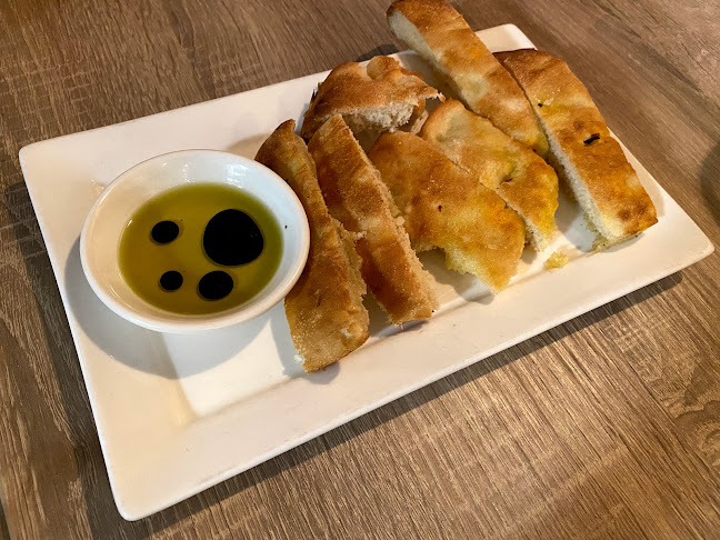 4923 Dundas St W, Etobicoke, ON M9A 1B6