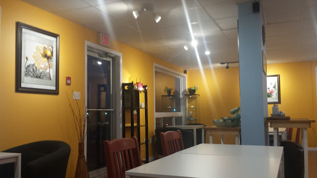 Lotus Cafe & Restaurant - Fredericton