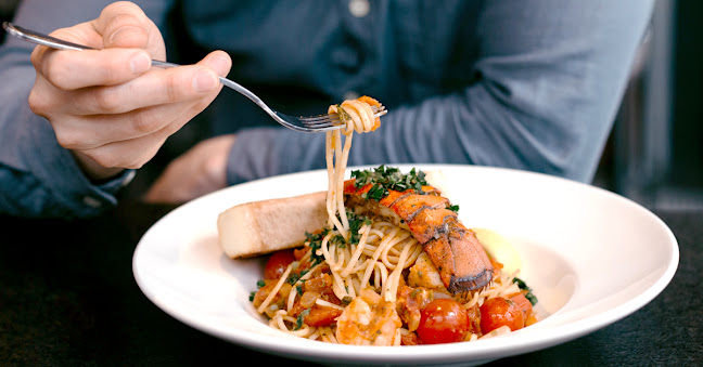 Moxies Toronto Downtown Restaurant - Hospitality and gastronomy