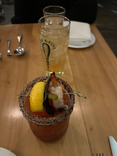 Tide and Vine Oyster House - Niagara Falls