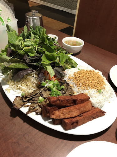 Opinii despre Pho Friendly 18 în Concord - Hospitality and gastronomy