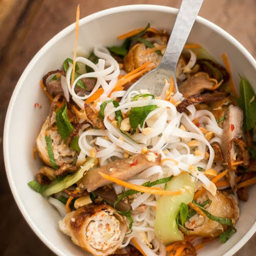 Opinii despre Hoa An Restaurant în Edmonton - Hospitality and gastronomy