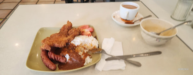 Hawaii Bakery & Tea House - Hospitality and gastronomy