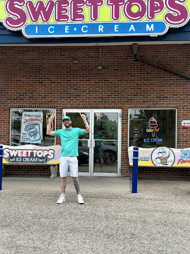 Sweet Tops Ice Cream - Hospitality and gastronomy