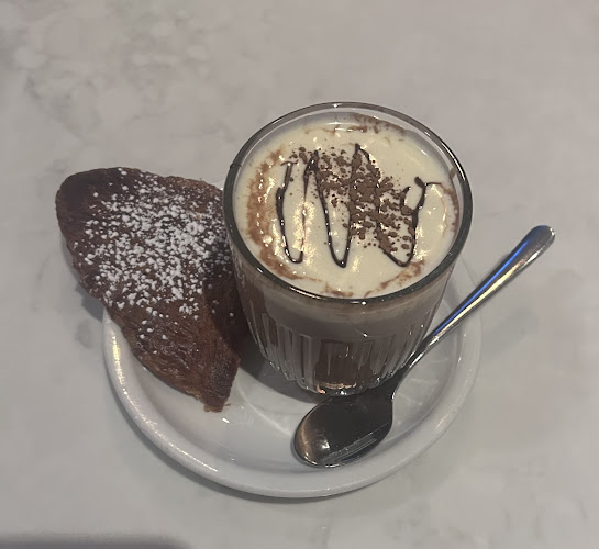 Bellaggio Cafe - Vancouver