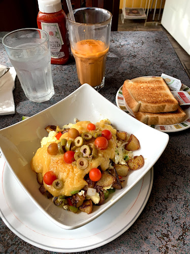 Opinii despre Friends & Neighbours Cafe în Edmonton - Hospitality and gastronomy