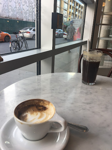 Balzac's Reference Library - Toronto