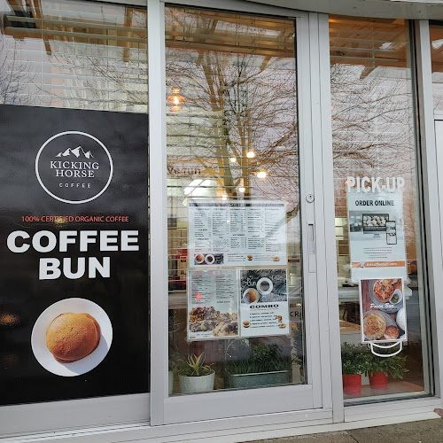 Comentarii opinii despre The Coffee Bun Bakery & Cafe