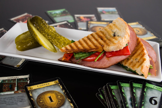 King Me Boardgamery and Cafe - Saskatoon