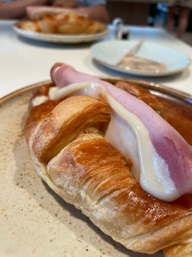 Comentarii opinii despre Alforno Bakery & Cafe