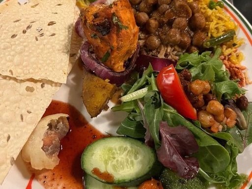 210 Somerset St W, Ottawa, ON K2P 0J4