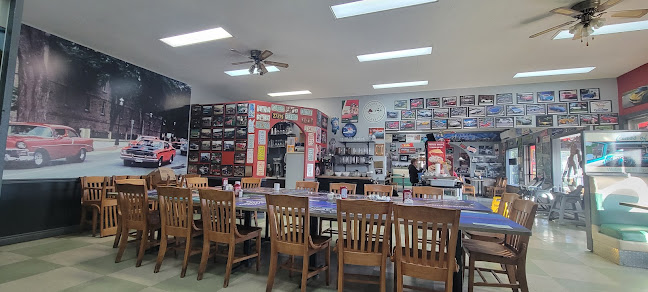 Porter's Diner - Hospitality and gastronomy