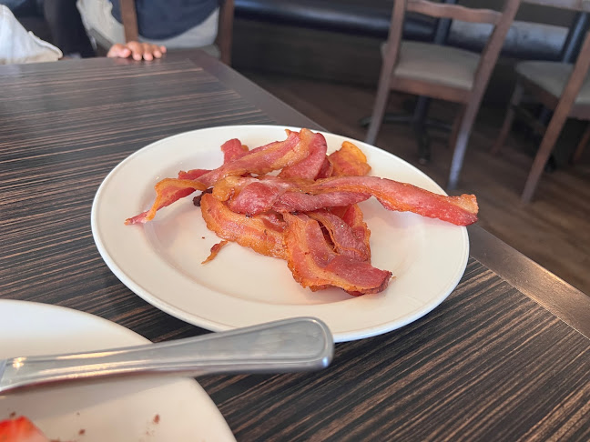 1 Fisherman Dr, Brampton, ON L7A 2X9