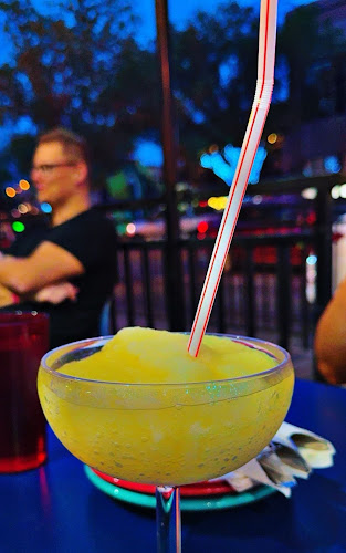 Comentarii opinii despre Julio's Barrio Mexican Restaurant