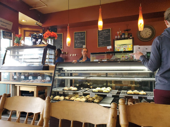 148 Silver Lode Ln, Vernon, BC V1B 3M1