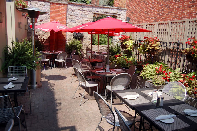 Black Dog Tavern - Kingston