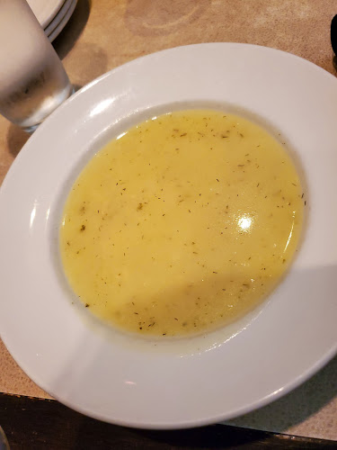 Comentarii opinii despre Mano's Restaurant & Lounge