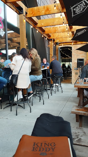 438 9 Ave SE, Calgary, AB T2G 1R1