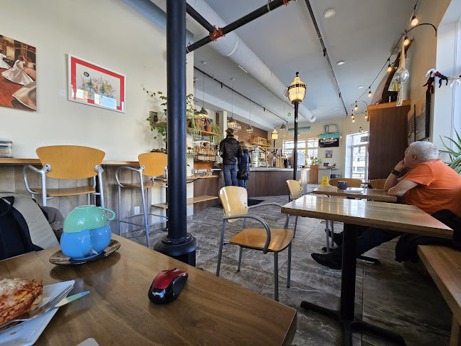 Naked Bean Espresso Bar and Cafe