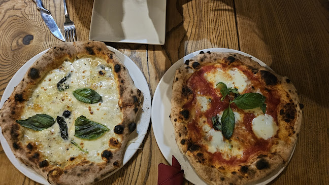 320 King St W, Kitchener, ON N2G 1B7