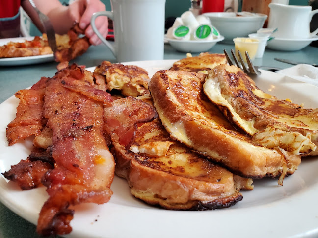 2801B 34 St, Vernon, BC V1T 9J9