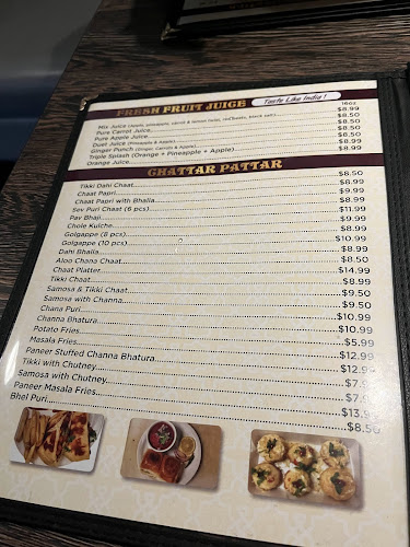 Opinii despre Desi Bites Restaurants Dine In & Takeout Juice Bar în Surrey - Hospitality and gastronomy