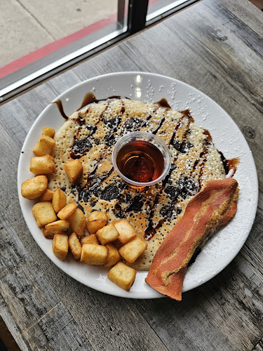 Comentarii opinii despre The Food And Art Cafe