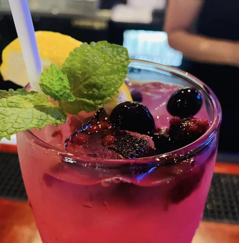 Opinii despre De Marco's Boots & Saddles în Sault Ste. Marie - Hospitality and gastronomy