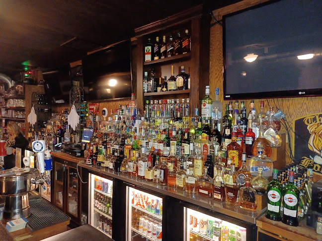 Toby's Pub & Eatery - Hospitality and gastronomy