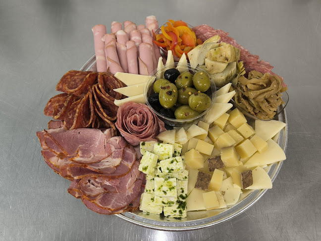 The Little Eggplant - Hospitality and gastronomy