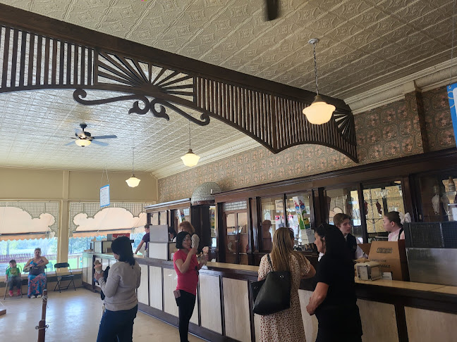 Vulcan Ice Cream Parlour 1910 - Calgary