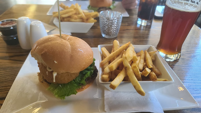 107 Downie St, Stratford, ON N5A 3N8