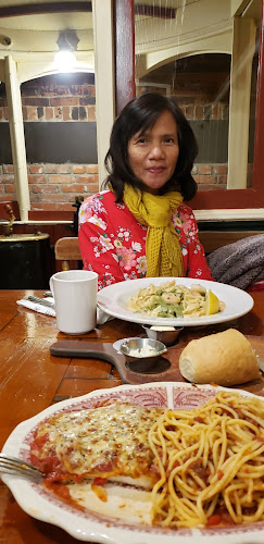 53 Water St, Vancouver, BC V6B 1A1