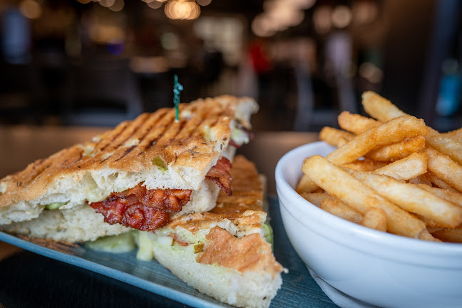 131 Queen St, Charlottetown, PE C1A 4B3