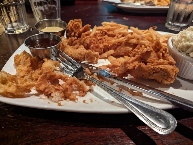 Bâton Rouge Grillhouse & Bar - Hospitality and gastronomy