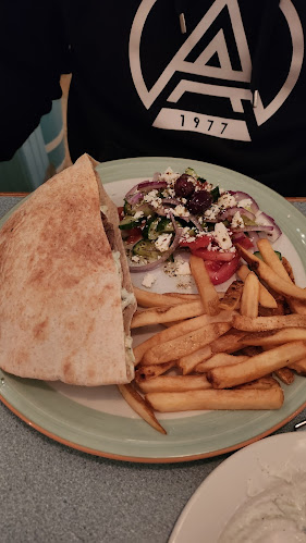 Opinii despre Mykonos Restaurant în London - Hospitality and gastronomy