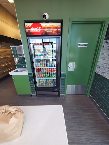 Opinii despre PIZZA NOVA în Oshawa - Hospitality and gastronomy