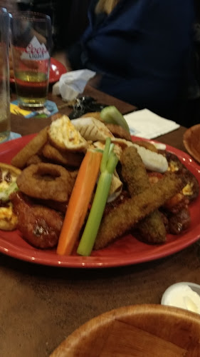 Opinii despre Charley Ronick's Pub & Restaurant în Whitby - Hospitality and gastronomy