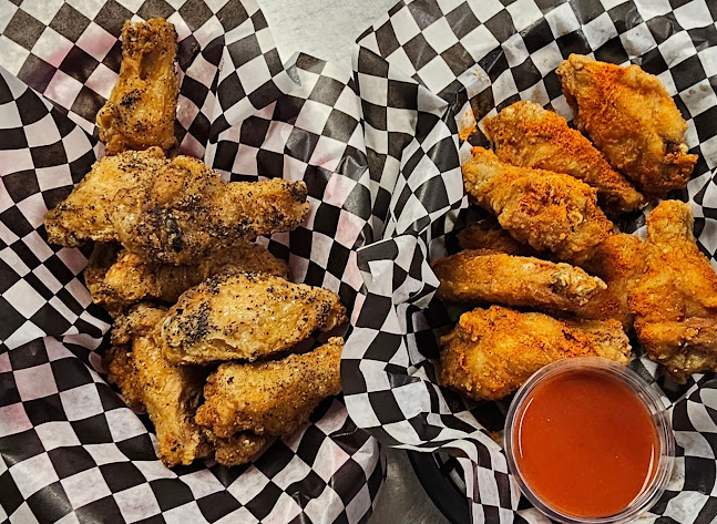 Bowness Pub - Calgary