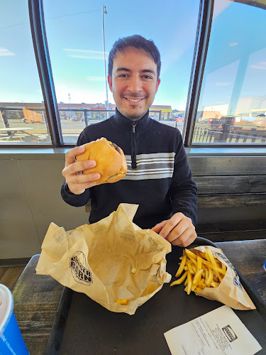 Comentarii opinii despre Burger Barn