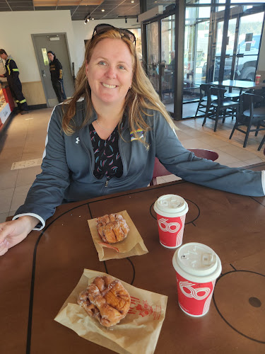 Opinii despre Tim Hortons în Whitehorse - Hospitality and gastronomy