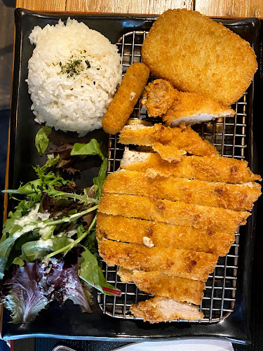 Opinii despre Izna Japanese Donburi House în Kitchener - Hospitality and gastronomy