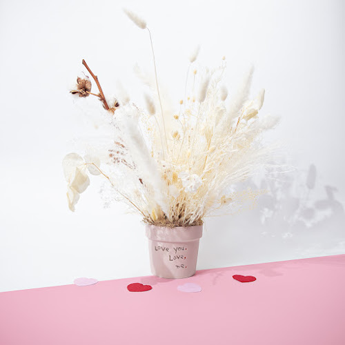 McEwan Fine Foods (Don Mills) - Hospitality and gastronomy