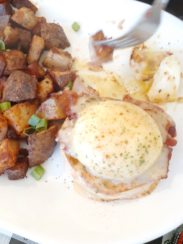 Terry's Comfort Food With Attitude - Pita Nutso fine dining - Penticton