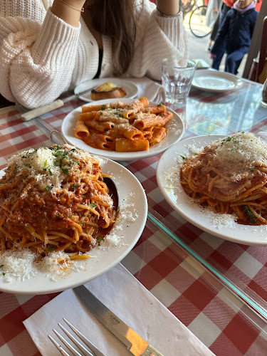 1281 Bloor St W, Toronto, ON M6H 1N7